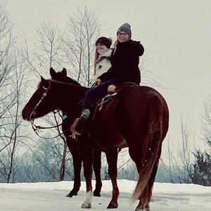 Meet your Posher, Dana